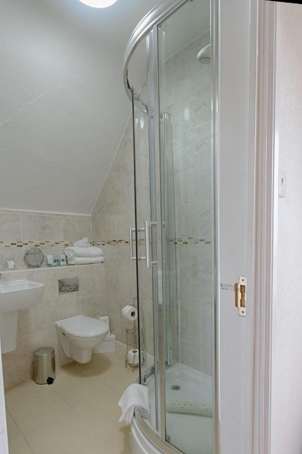 חלנדודנו Holcombe House Guest House מראה חיצוני תמונה